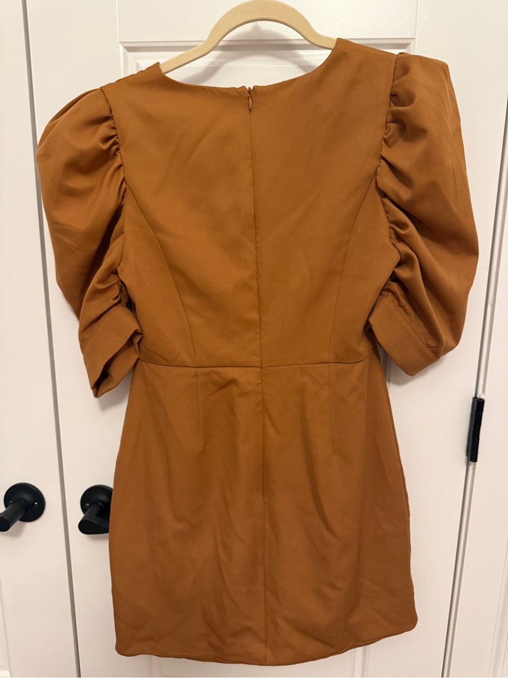 DO+BE Rust-Brown Puff Sleeve V-Neck Mini Dress - Picture 5 of 6